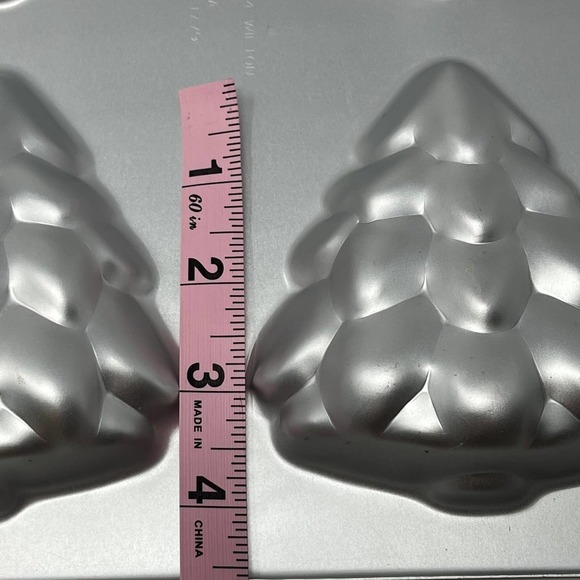 Set of 3 Vintage Wilton Holiday Christmas Baking Molds Snowmen Gingerbread Trees - Picture 10 of 10